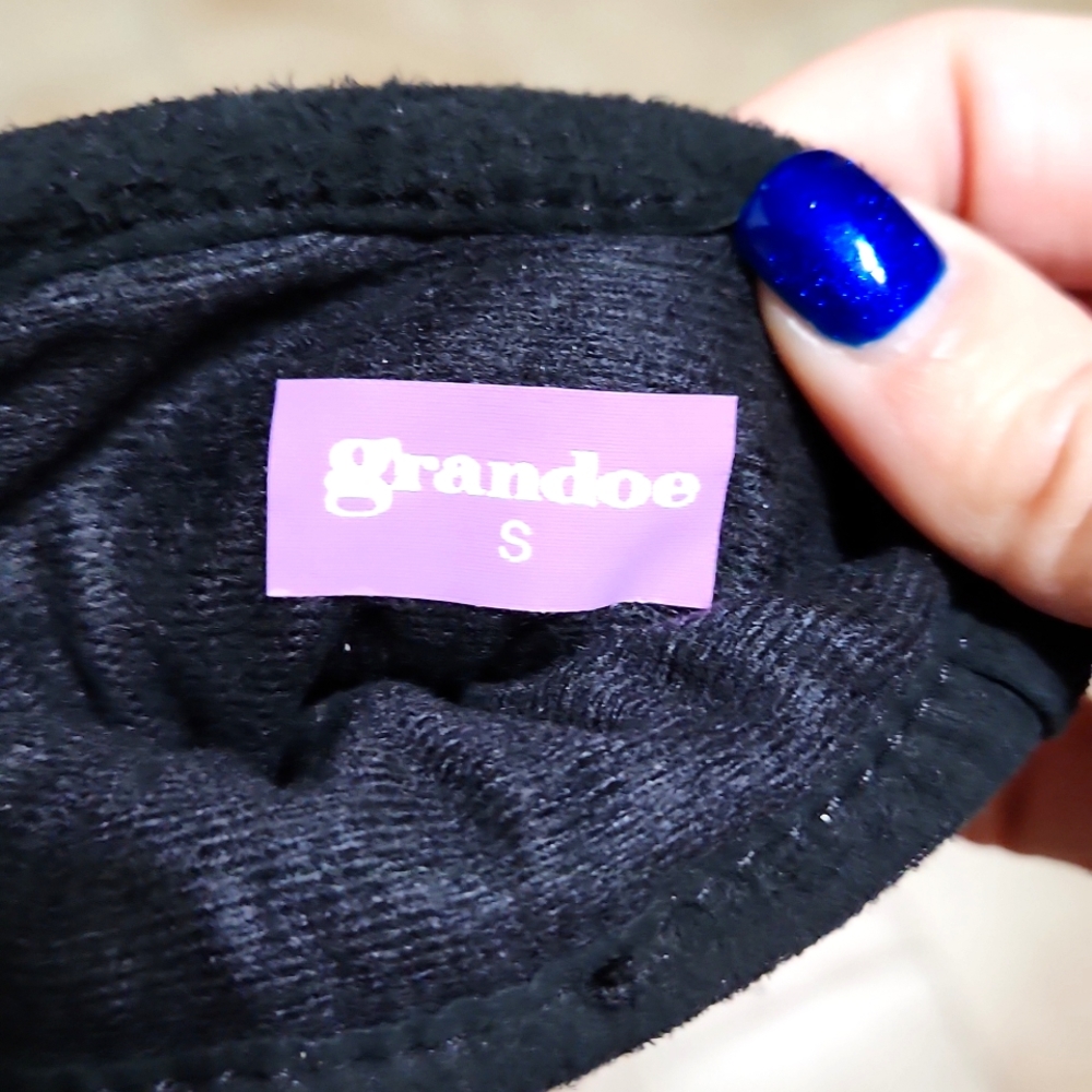 Grandoe Ladies Fleece & Polartec Gray & Black Gloves - Picture 9 of 10